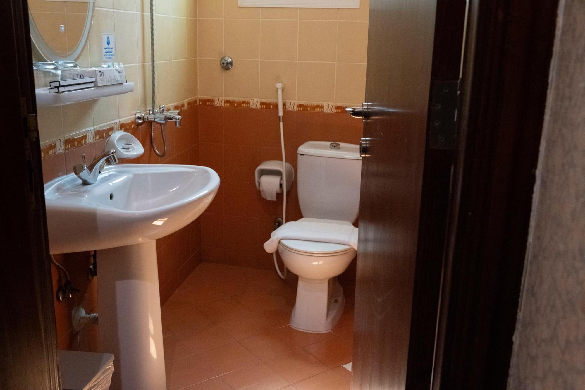فندق المروج كريم Almorooj Kareem Hotel Djedda Buitenkant foto